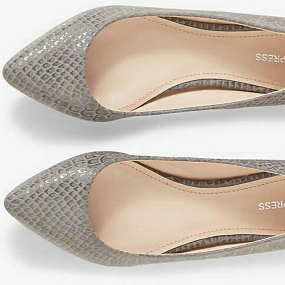 Express Shoes - Express SnakeSkin Printed Pointed Toe Flats